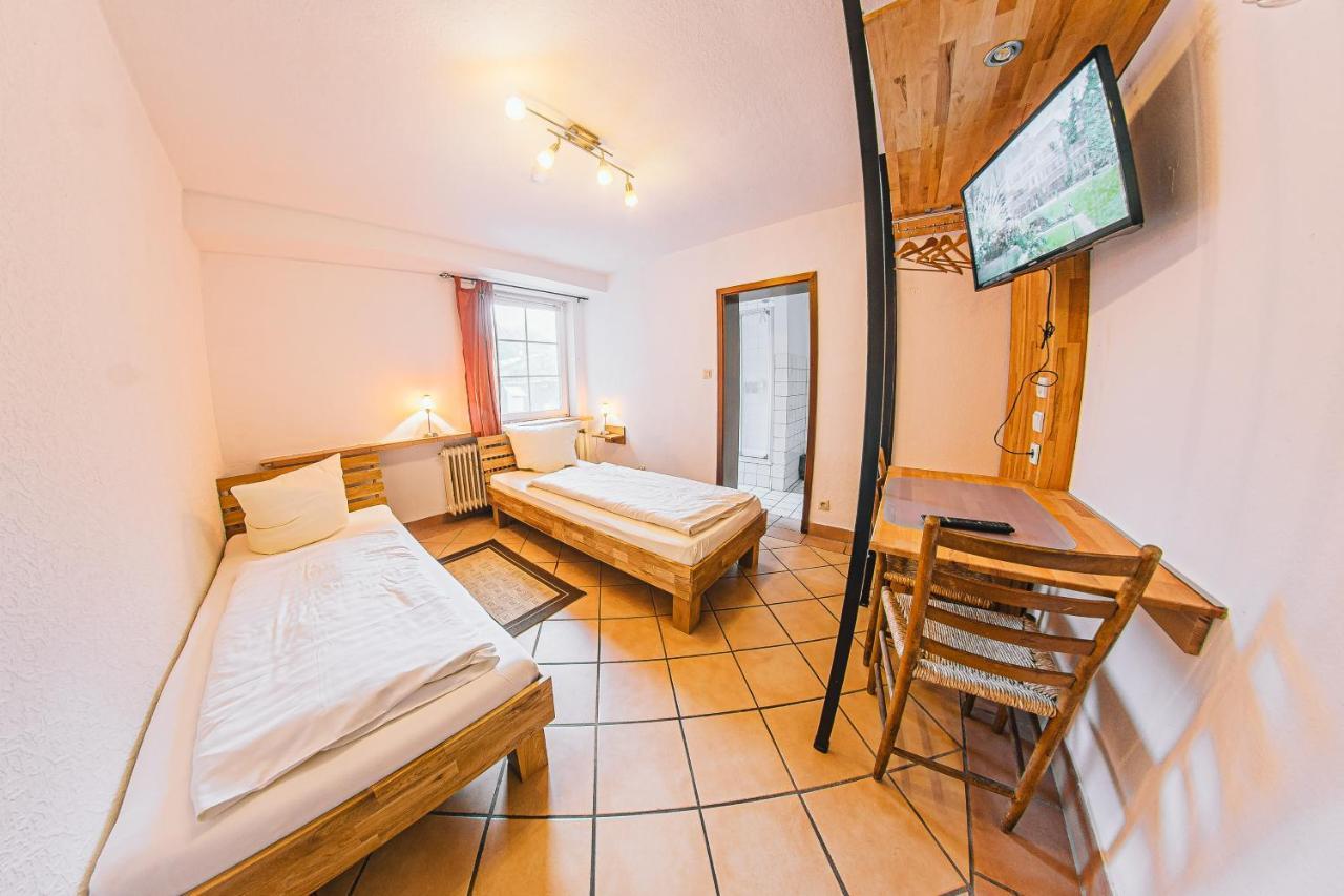 Zum Eichenfrieden Hotel Rade  Buitenkant foto
